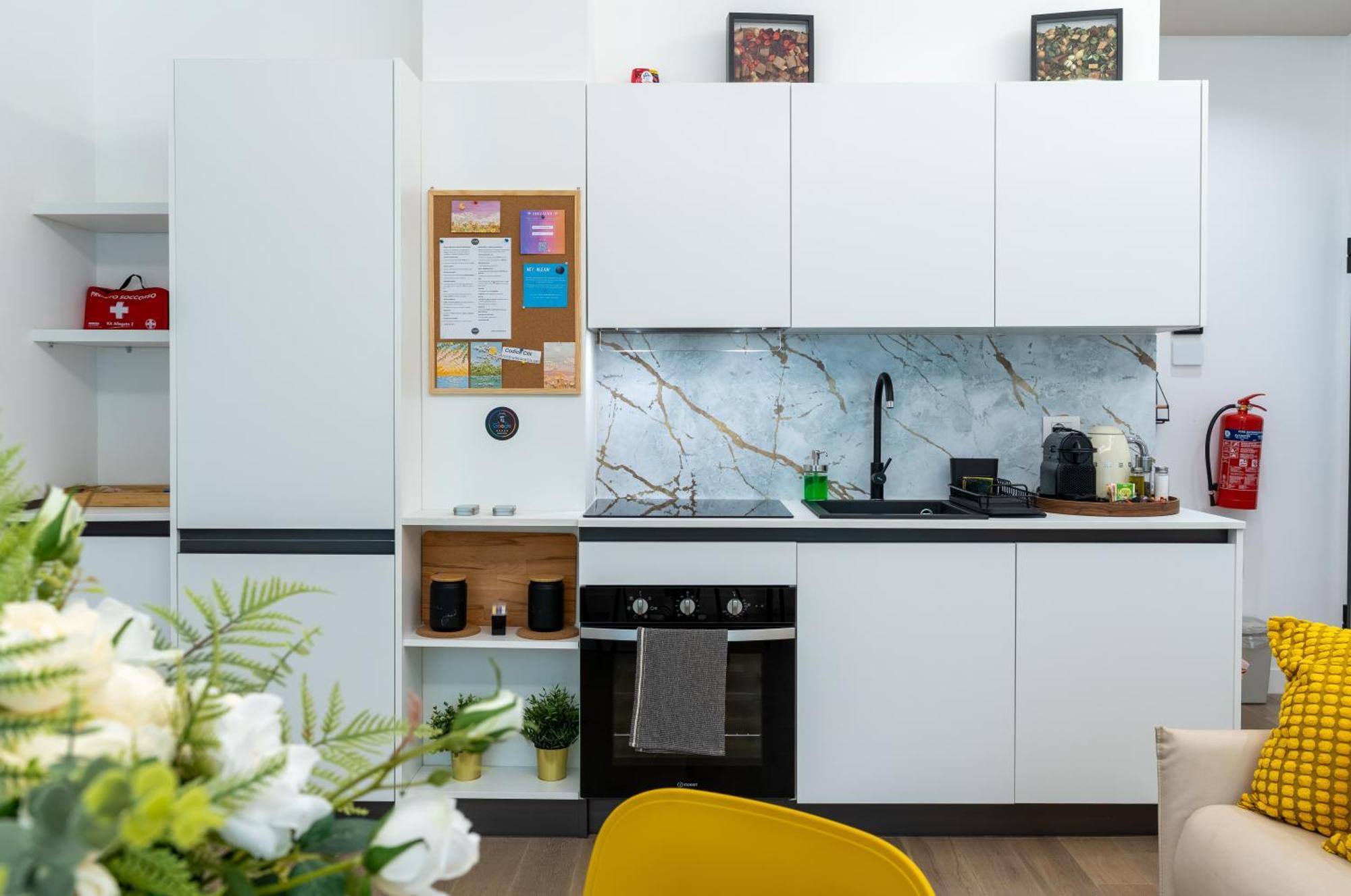 Bilocale Moderno Con Parcheggio E Self Check-in Fiera & Citylife Apartment
